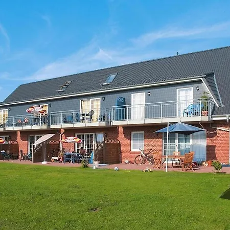 Schuldt, * Behrensdorf